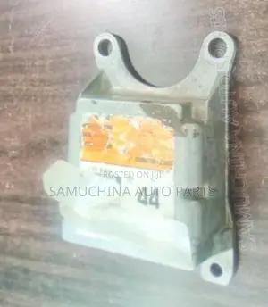 SRS Unit/Airbag Computer Toyota Fielder/Nze