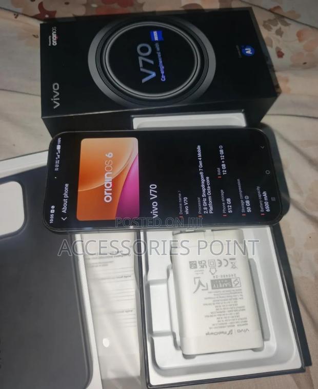 Vivo V70 512 GB Black - main view