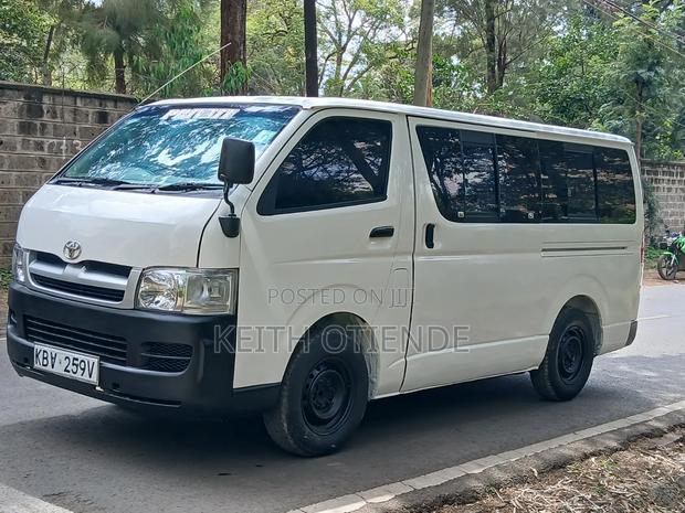 Toyota HiAce 2005 White - thumbnail 3