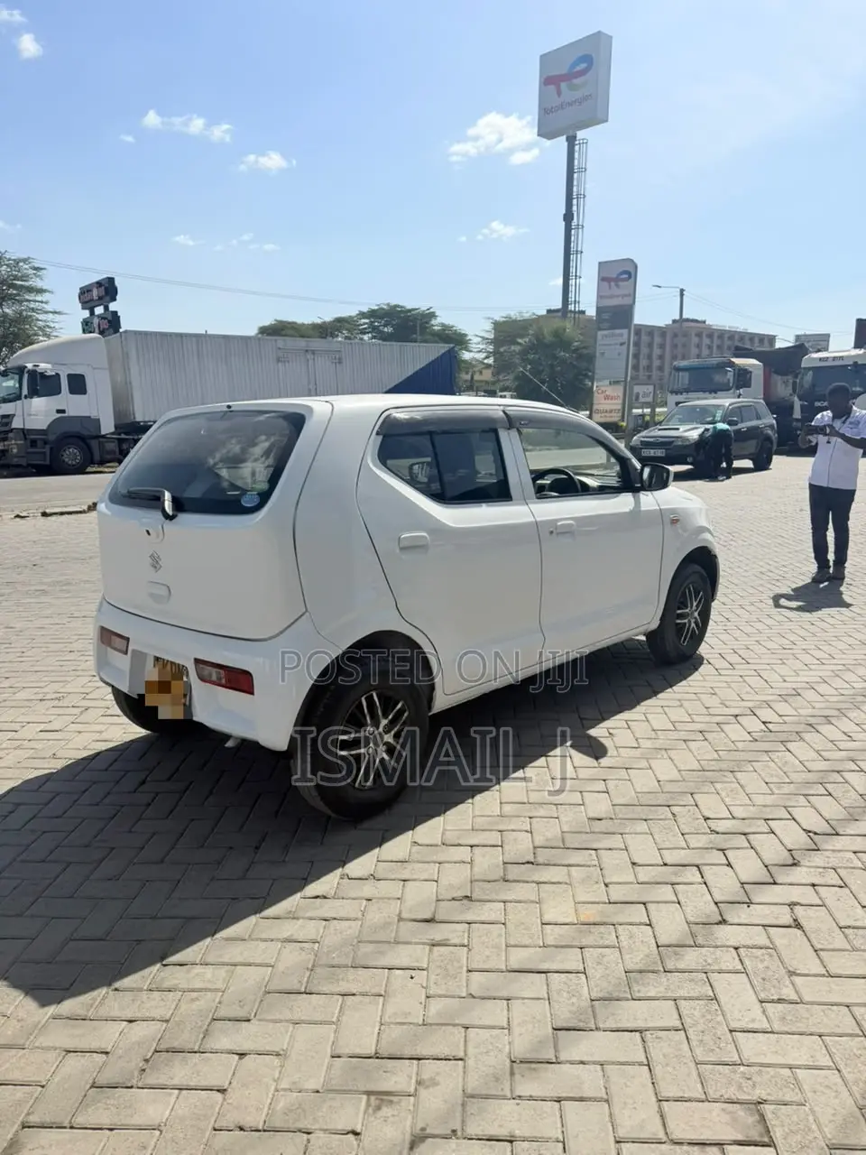 Suzuki Alto 2016 White