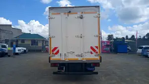Isuzu Elf 2016