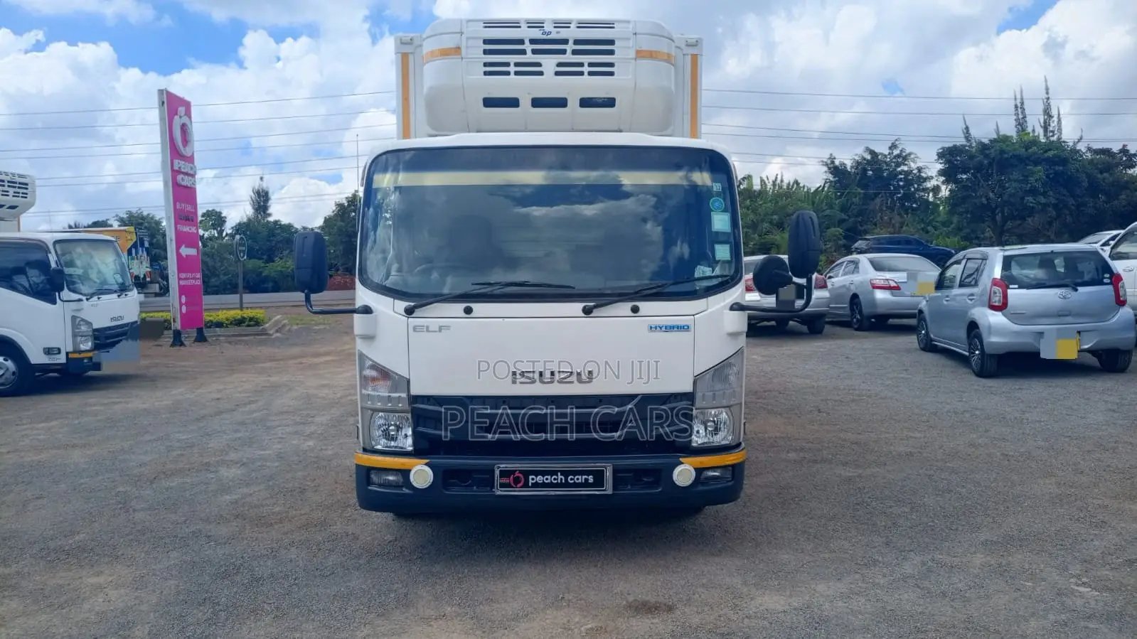 Isuzu Elf 2016