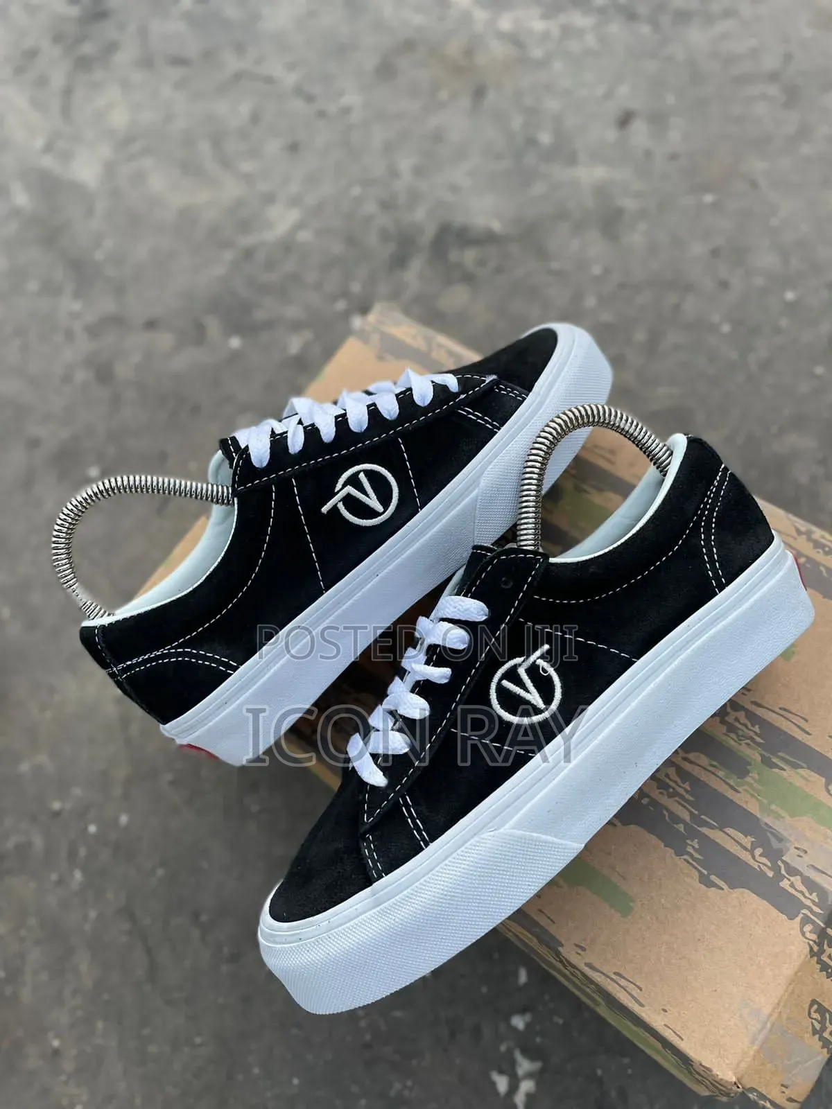 Unisex Quality Sneakers