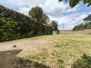 Large Eghth Acre Gated and Fenced Plot for Sale in Kerarapon Drive