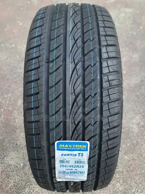 255/45 R20 Maxtrek Tyres 105 W X/L Fortis T5