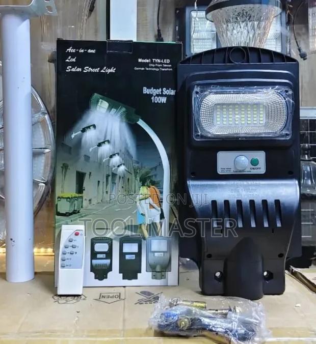 100watts Solar Street Light/Budget 100watts Street Light