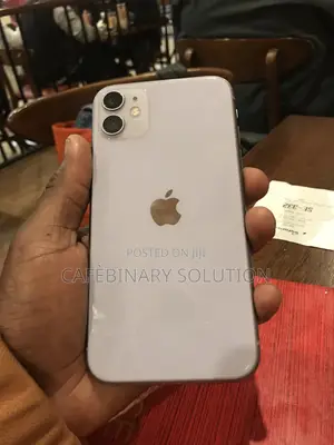 Apple iPhone 11 64 GB Blue