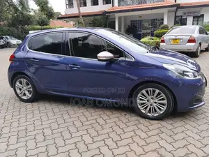Peugeot 208 2016 Blue