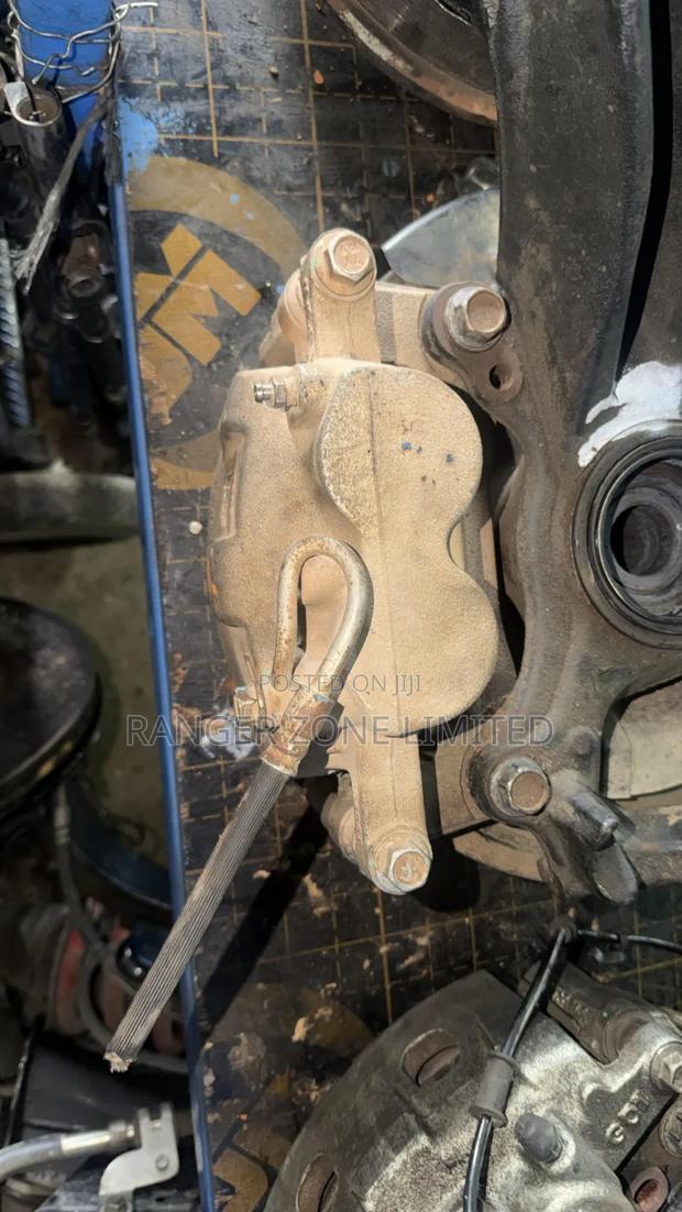 Ford Everest Front Caliper - thumbnail 2