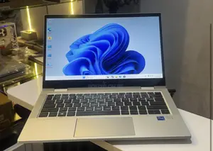 Laptop HP EliteBook 830 G8 16GB Intel Core i7 SSD 512GB