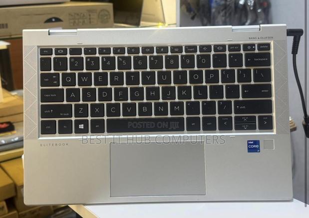 Laptop HP EliteBook 830 G8 16GB Intel Core i7 SSD 512GB - thumbnail 2