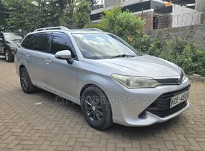 Toyota Corolla Fielder 2015 Silver