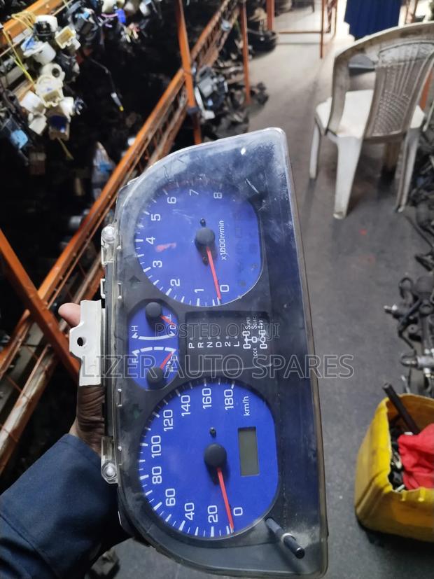 Clock Pajero Io