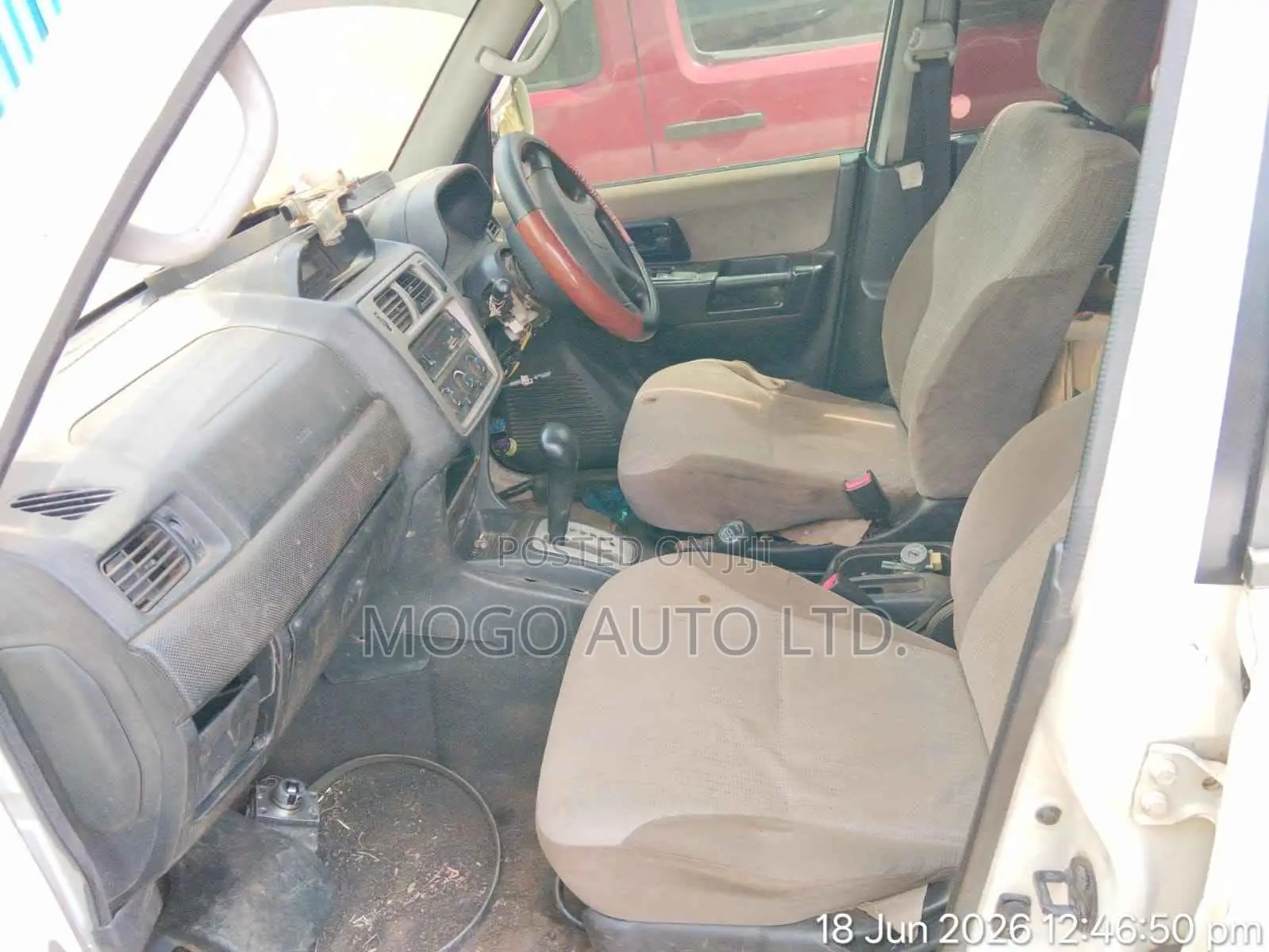Mitsubishi Pajero 2005 White