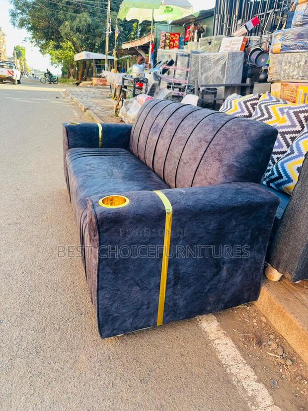 3 Seater High Quality - thumbnail 3