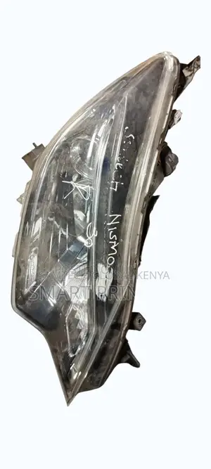 Nissan Note Nismo Headlights Available