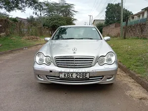 Mercedes-Benz C180 2006 Silver
