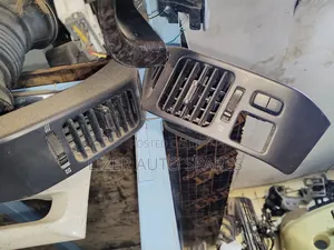 Ac Vent Pajero V73-98