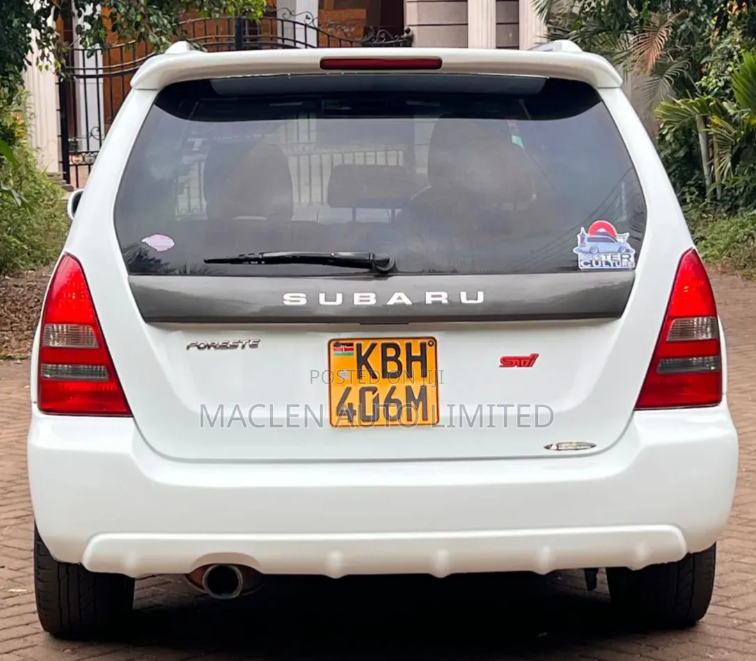Subaru Forester 2003 White