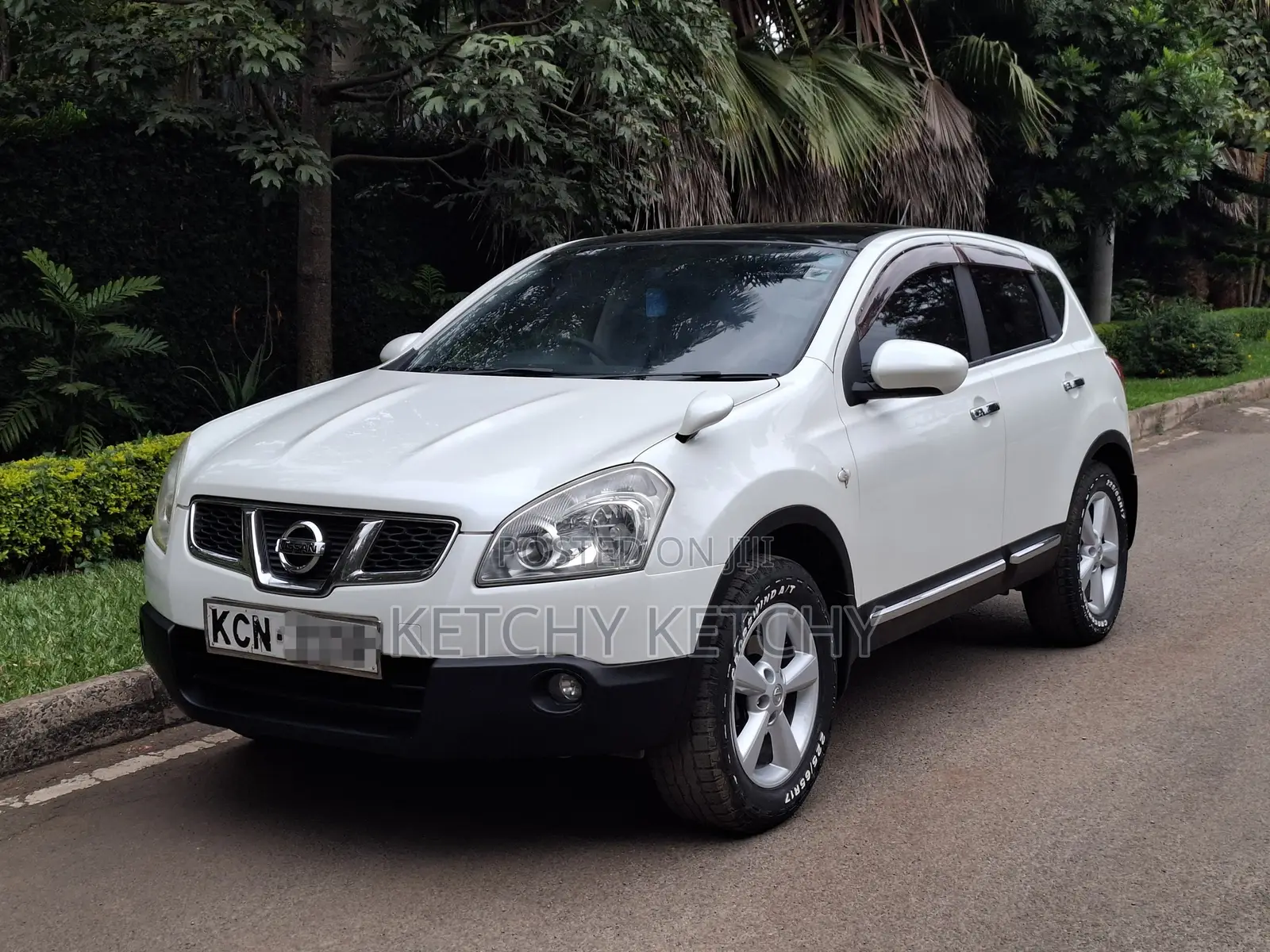 Nissan Dualis 2010 White