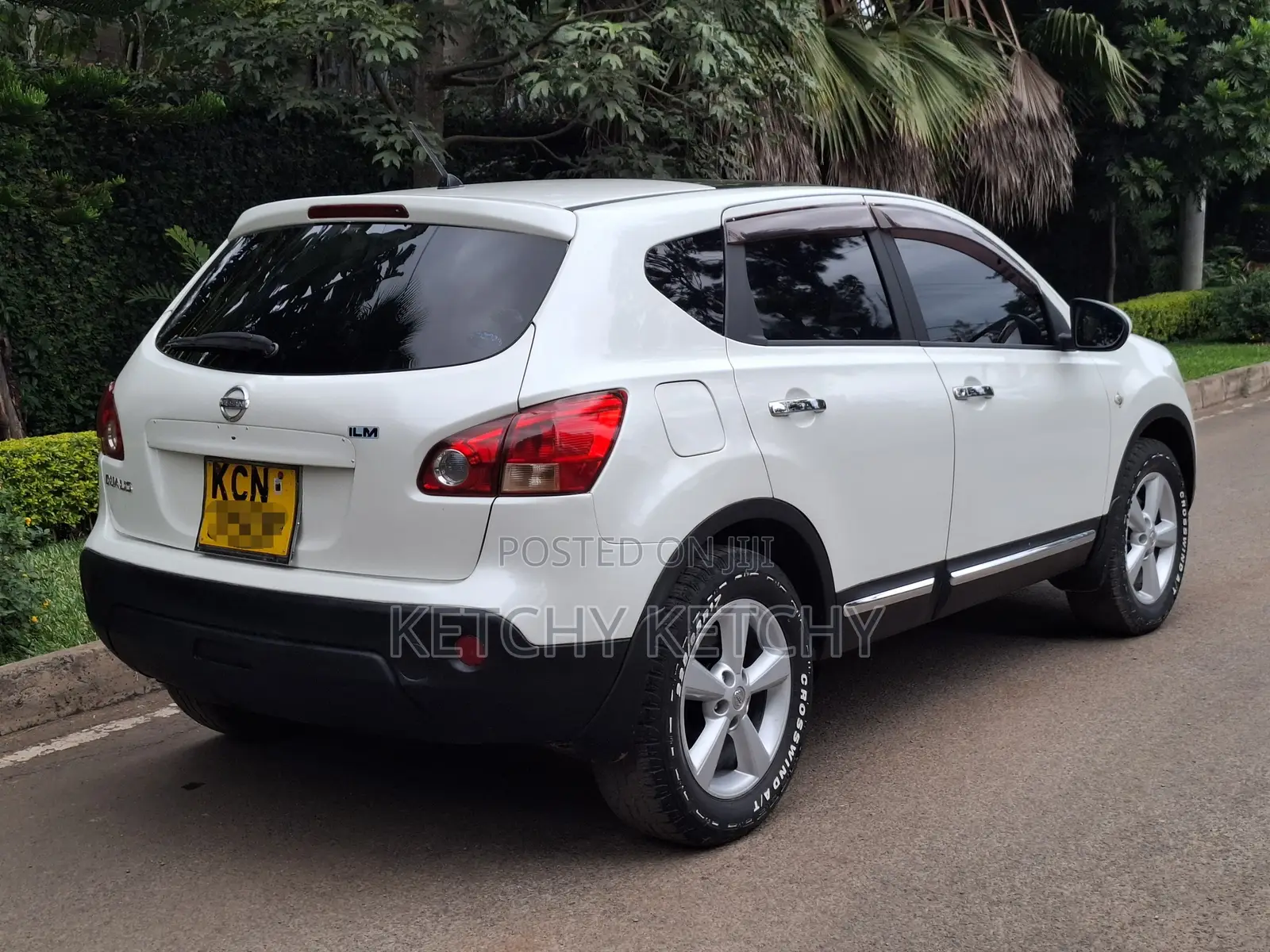 Nissan Dualis 2010 White