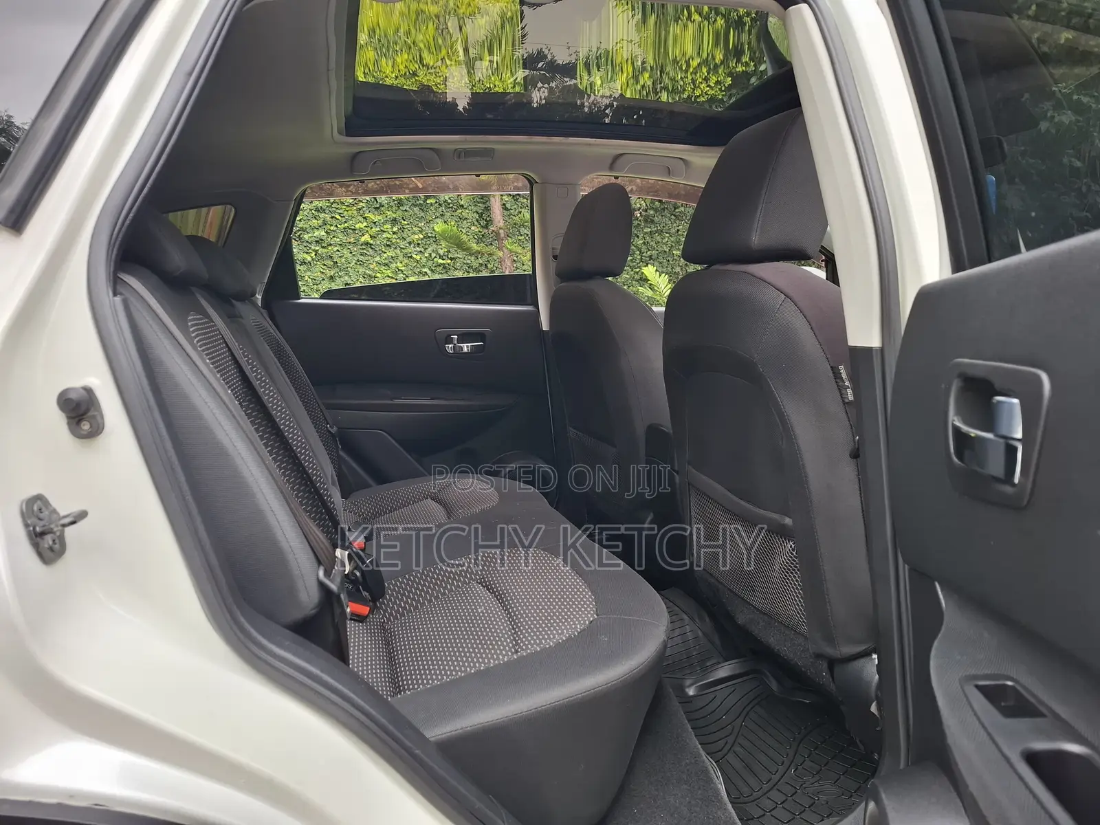 Nissan Dualis 2010 White