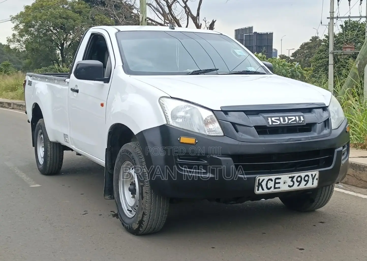 Isuzu D-MAX 2015 White