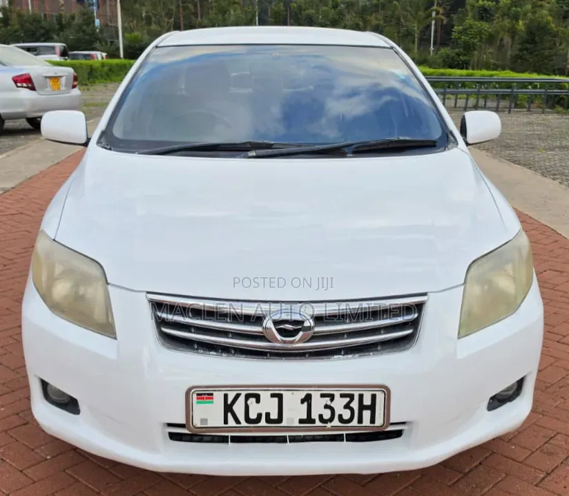 Toyota Axio 2011 White