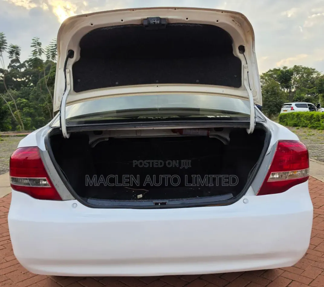 Toyota Axio 2011 White