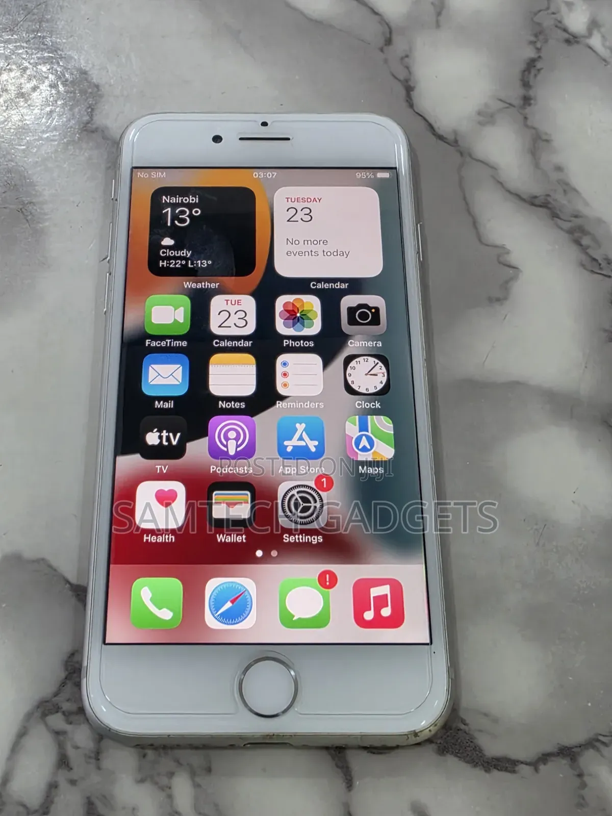 Apple iPhone 8 64 GB White