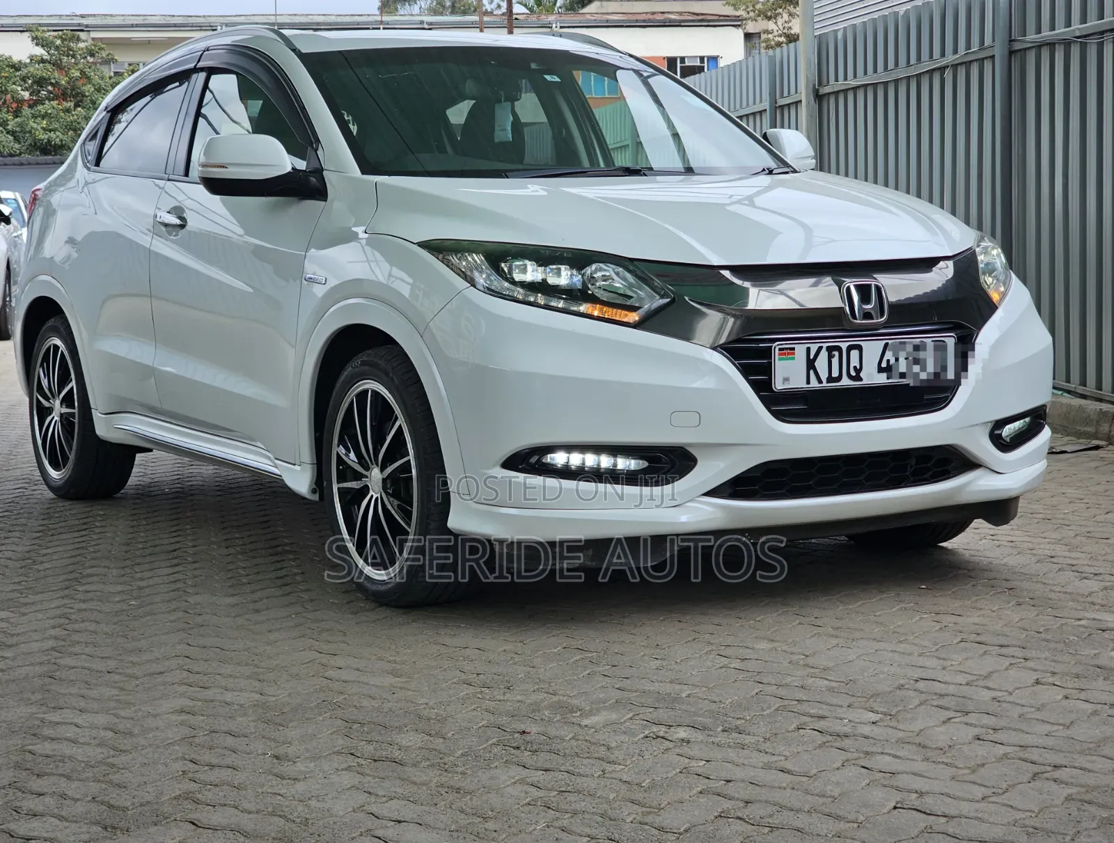 Honda Vezel 2016 Pearl