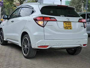 Honda Vezel 2016 Pearl