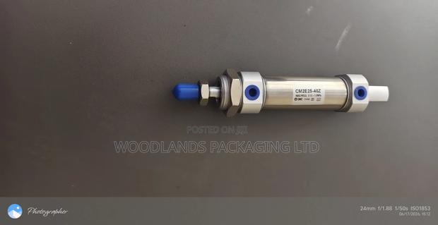 Pneumatic Cylinders - thumbnail 2
