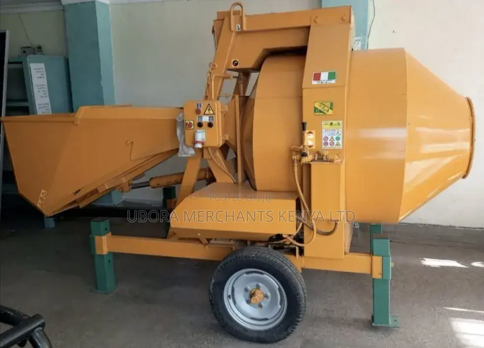 Self-Loading Concrete Mixer