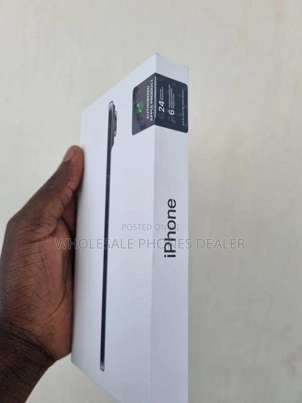 New Apple iPhone 17 256 GB Black - thumbnail 2