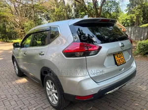 Nissan X-Trail 2018 Silver