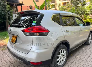 Nissan X-Trail 2018 Silver