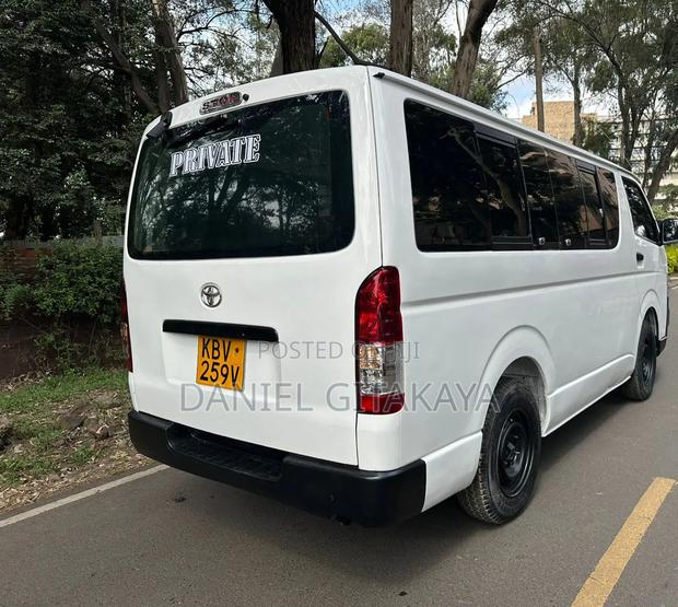 Toyota HiAce 2007 White - thumbnail 6