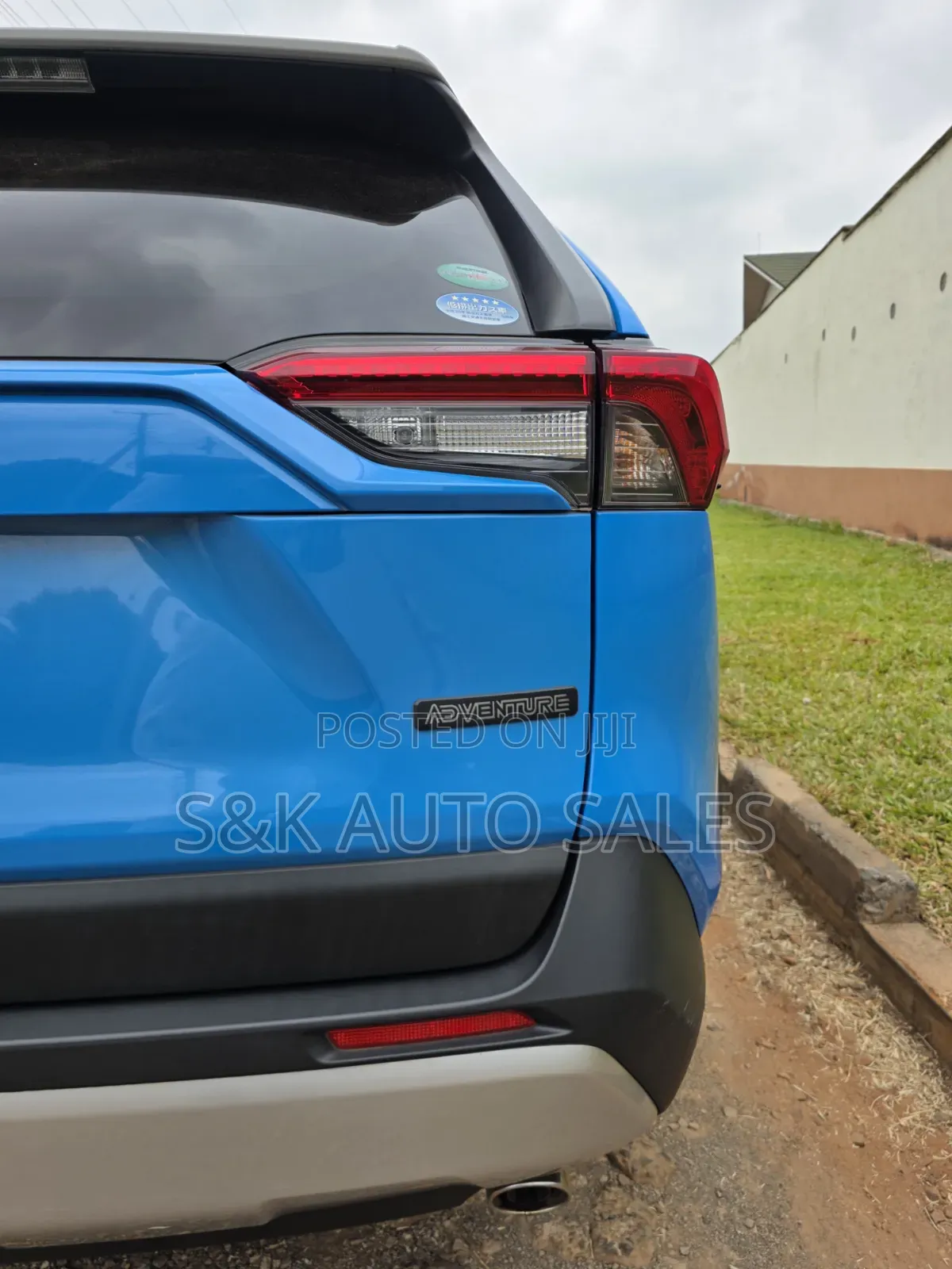 Toyota RAV4 2019 Blue