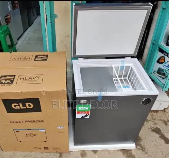 GLD 109l Chest Freezer – Compact Deep Freezer, Fast Cooling