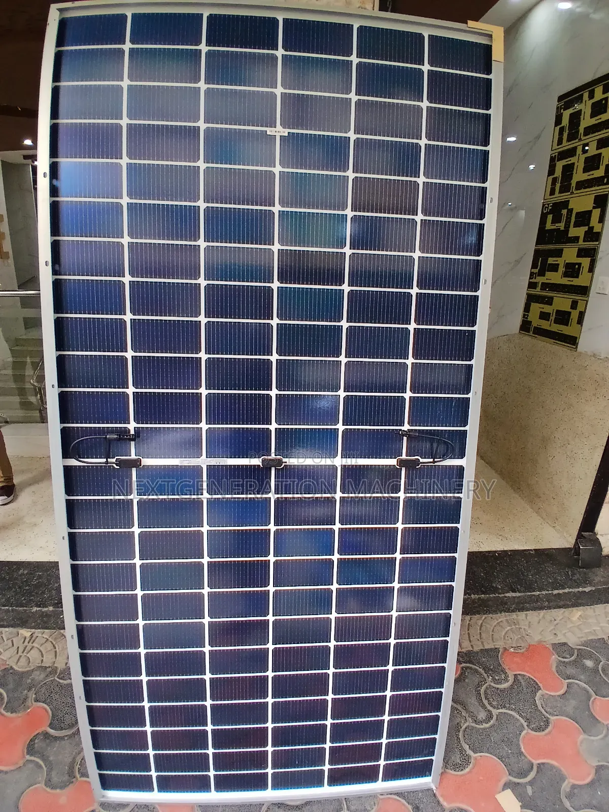 Solar Panel 595 Watts