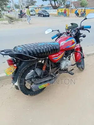 Bajaj Boxer 2024 Red