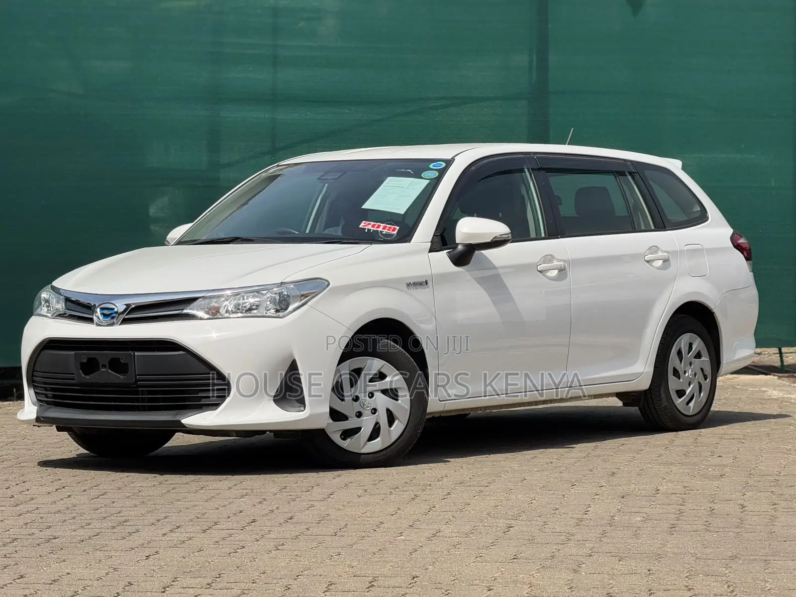 Toyota Corolla Fielder 2019 White