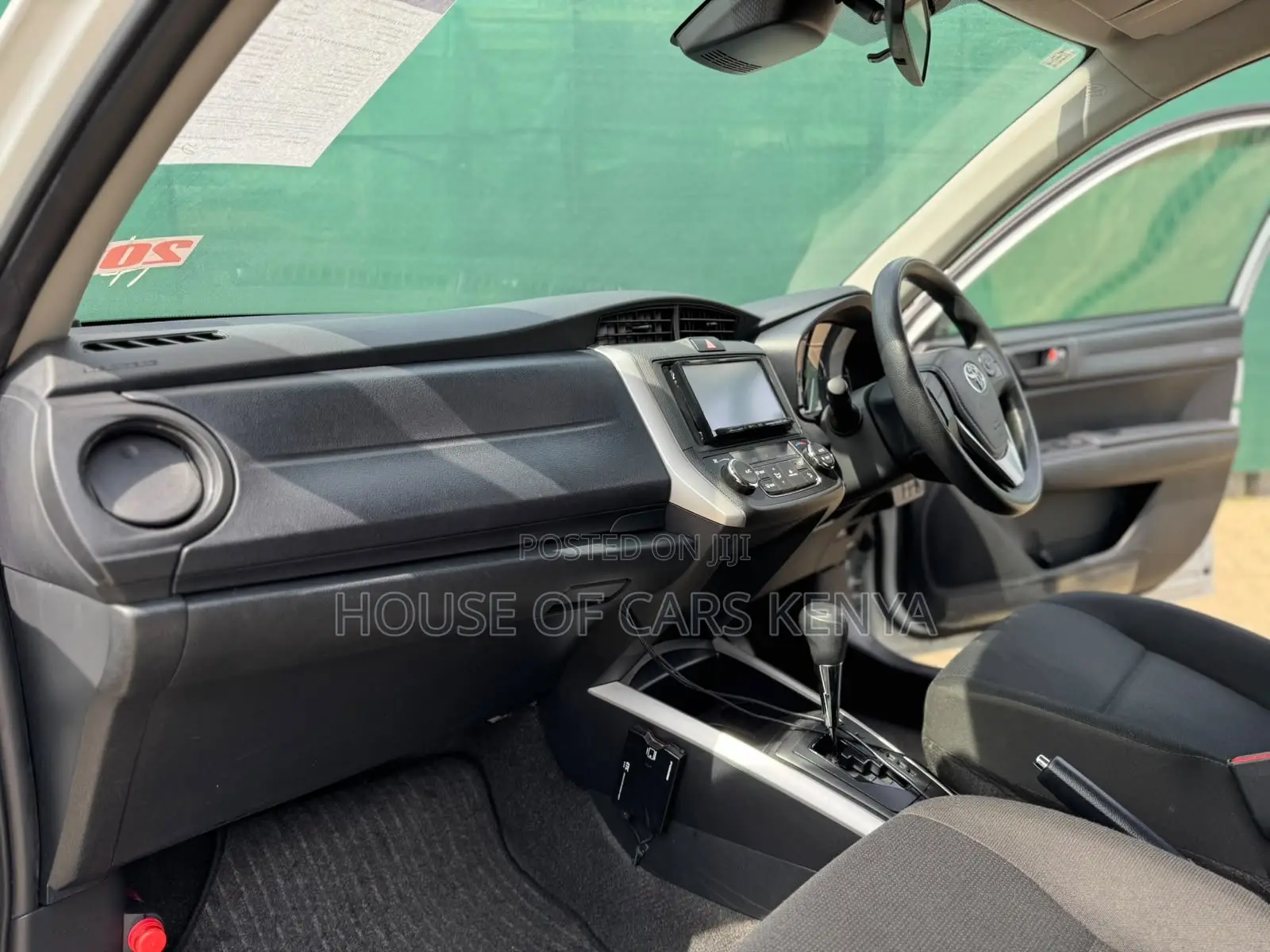 Toyota Corolla Fielder 2019 White