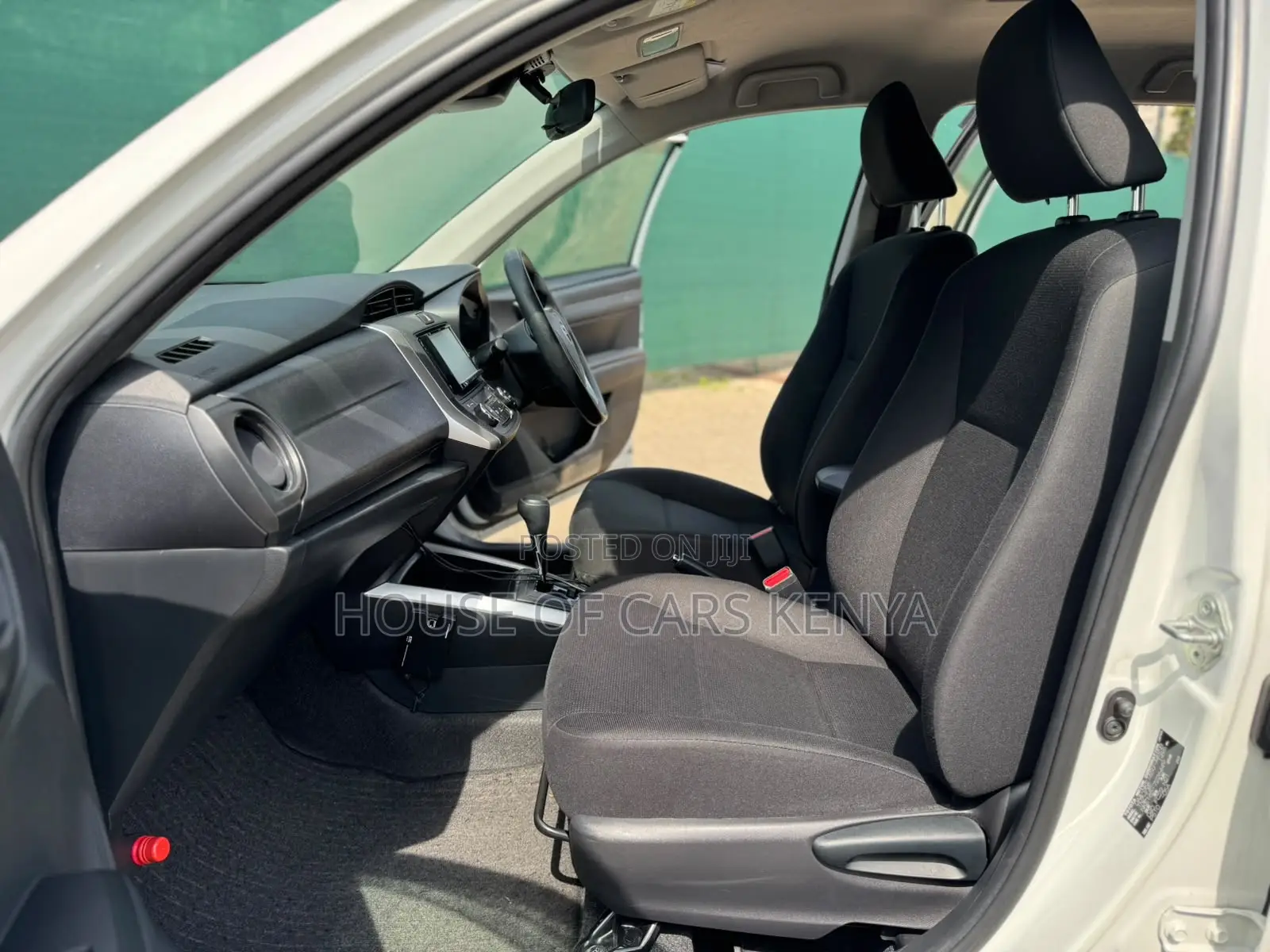 Toyota Corolla Fielder 2019 White