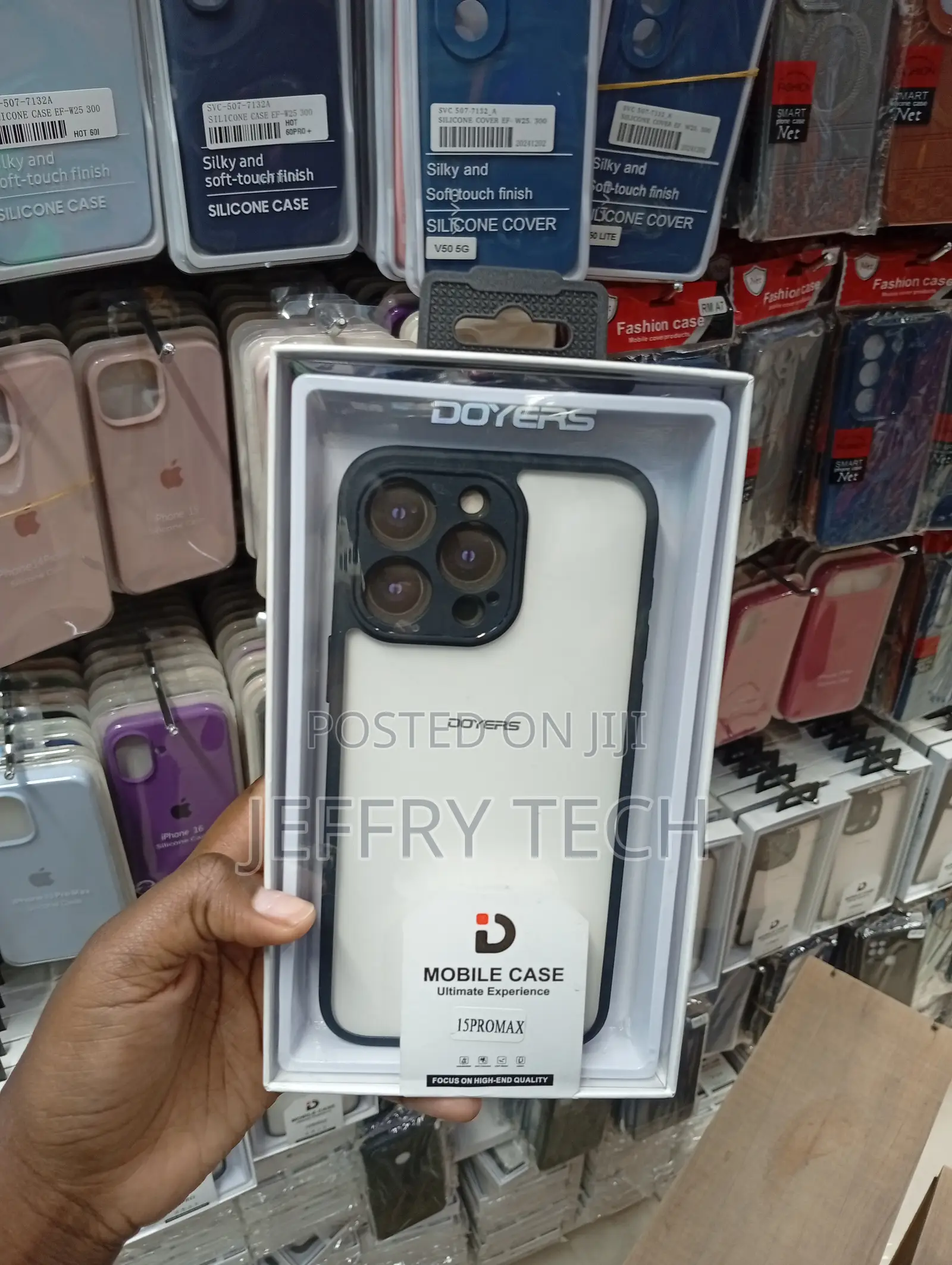 iPhone 15 Doyers Shockproof Bumper Case.
