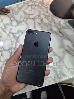 Apple iPhone 8 Plus 64 GB Black