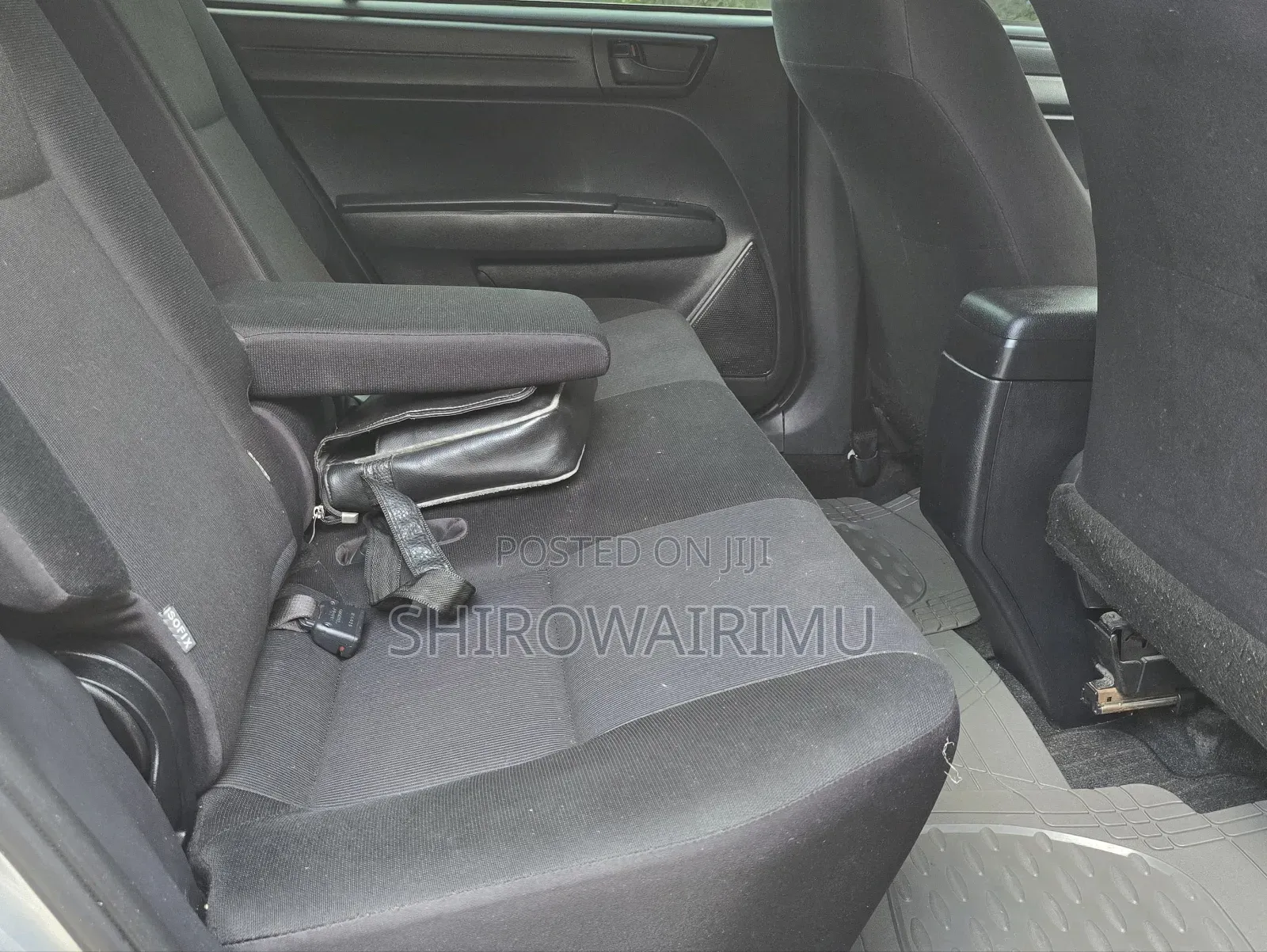 Toyota Corolla Fielder 2016 Silver