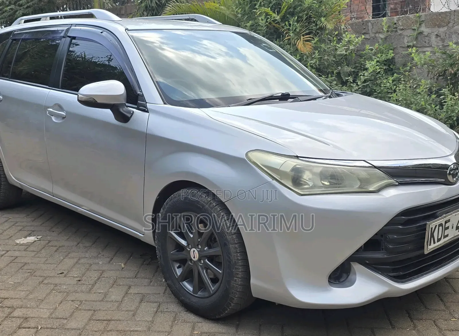 Toyota Corolla Fielder 2016 Silver