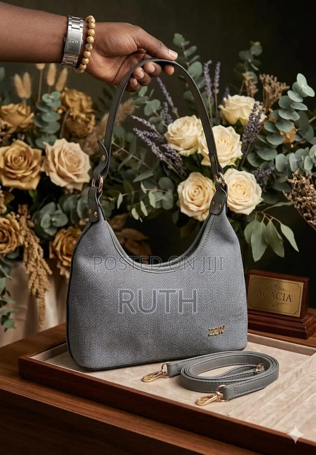 Womens Shoulder Bag - thumbnail 3
